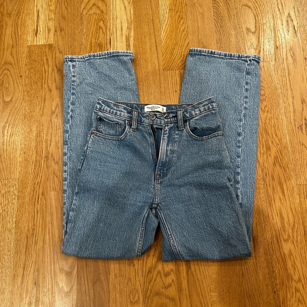 abercrombie and fitch womens jeans